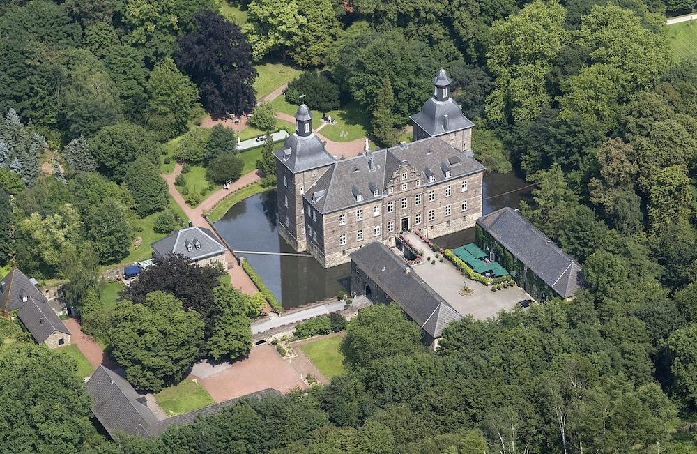 Schlosshotel Hugenpoet Essen Exterior photo